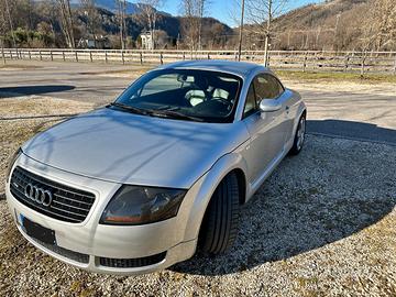 AUDI TT 1800 20v turbo quattr di interesse storico