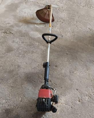 decespugliatore a scoppio