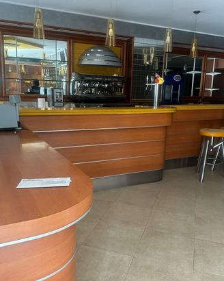 Arredo bar completo