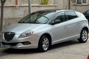 Lancia delta  1.6 multijet 120 cv platino