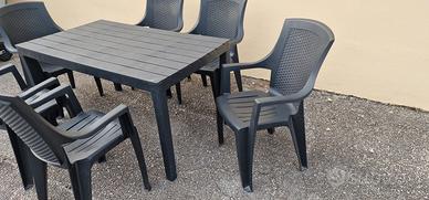 tavolino 6 sedie da esterno 