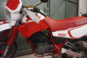 ricambi ,xt 2kf perfette condizioni