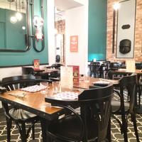 tavoli e sedie per ristorante 