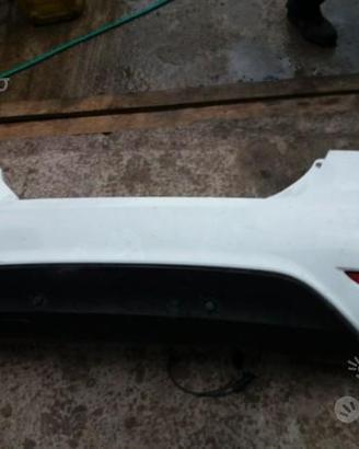 Paraurti posteriore ford fiesta