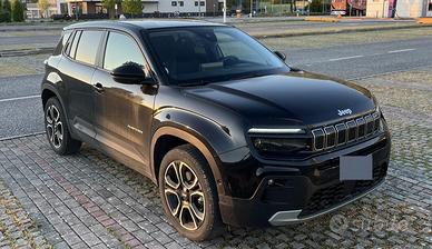 Jeep Avenger hybrid Summit