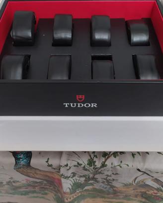 Tudor vassoio x cassaforte. 8 posti originale