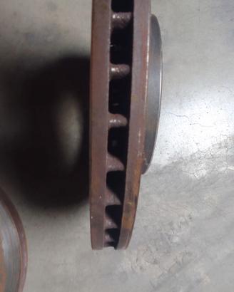 Pinze e dischi anteriori Mercedes W177