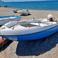 Allegra 370 con Mercury 20 cv