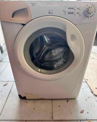 Lavatrice per pezzi di ricambio ma funzionante 