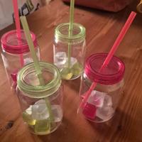 bicchieri in plastica 