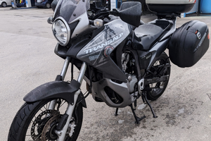 Honda Transalp XL 700 V ABS - trattabile