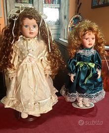 Coppia di bambole in porcellana