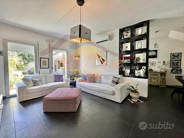 Villa a schiera a Melilli