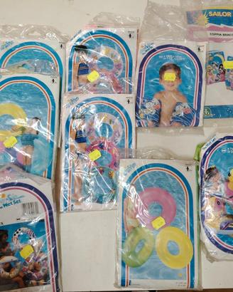 Stock braccioli e salvagenti