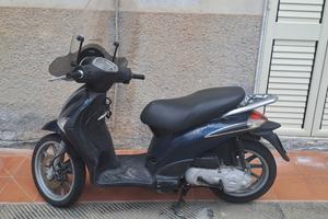 Piaggio Liberty 50 2t con libretto tedesco