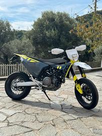 Husqvarna 701 Supermoto - 2024
