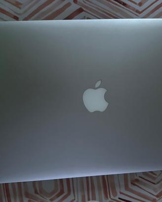 Macbook 13" pollice apple