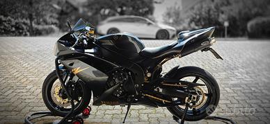 Yamaha YZF R1 