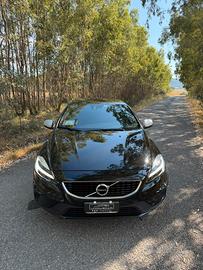 Volvo V40 allestimento R-Design