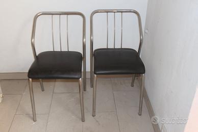 4 Sedie in acciaio seduta imbottita impilabili