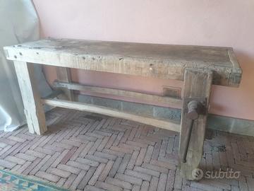 Antico banco da falegname 