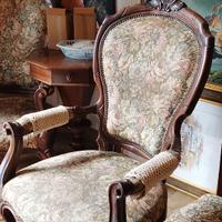 Poltroncine antiche