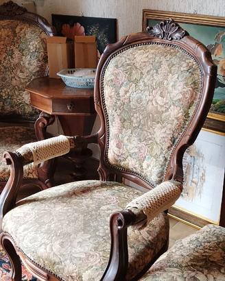 Poltroncine antiche