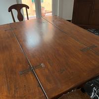 Tavolo antico in legno massello