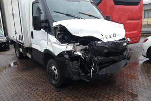 IVECO DAILY SINISTRATO