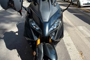 Tmax 560 techMax 7/2023 km 11.000