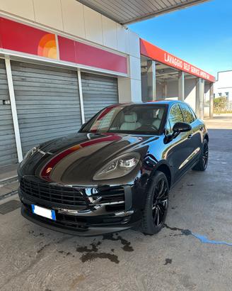 Porsche macan s