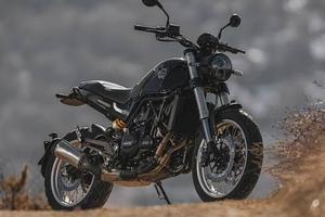Benelli Leoncino 500 Trail 2021, km 4554 seminuova