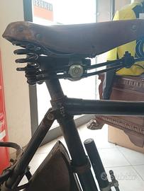 bicicletta d'epoca della polizia svizzera 