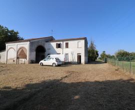 CASA DI CORTE A SAN GIORGIO BIGARELLO