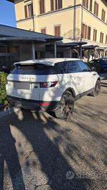 rang rover evoque 2.2 