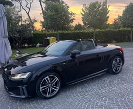 Audi TT Roadster 45 TFSI quattro S tronic