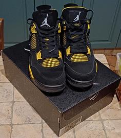 Jordan 4 Thunder yellow 2023