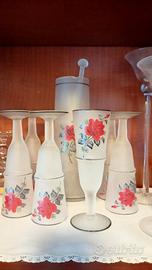 bicchieri con brocca in vetro smerigliato 