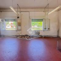 NEGOZIO A CASTELVETRO DI MODENA