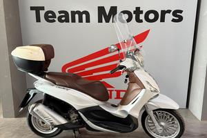 Piaggio Beverly 300 i.e.