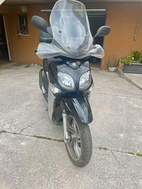 Yamaha Xenter 150 - Trasmissione e Gomme NUOVI