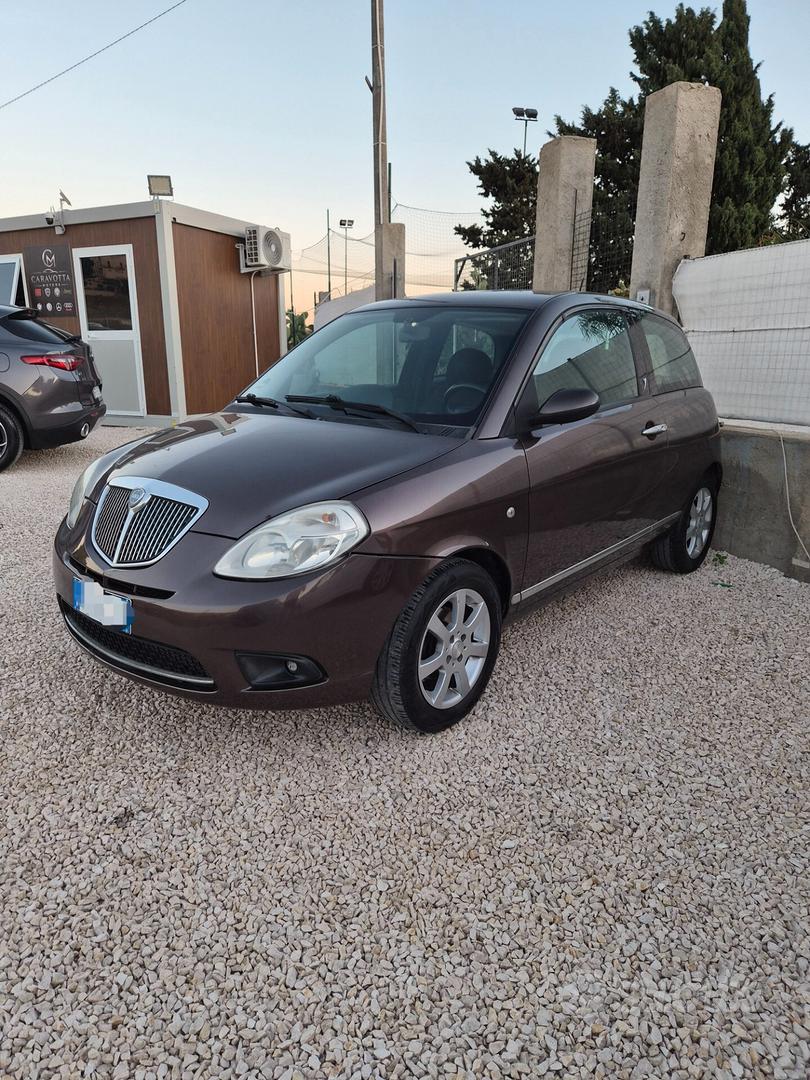 Lancia Ypsilon 2ª serie