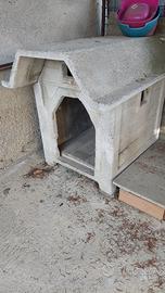 Cuccia cane in cemento