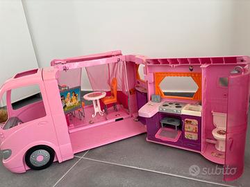 Camper di BARBIE