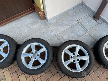 4 Gomme invernali 205/55 R16  Dunlop