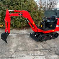 E284 - Escavatore 15 q IHI