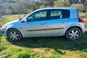 RENAULT Mégane 1.5 dCi/100CV 5 porte