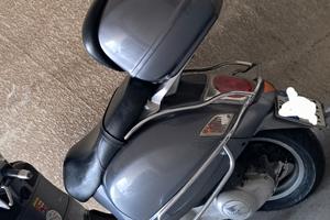 vespa 200