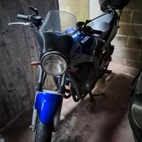 Suzuki GS 500 - 2003