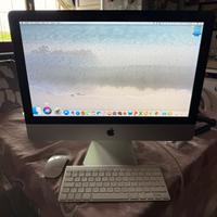 Imac 2011 con tastiera e mouse